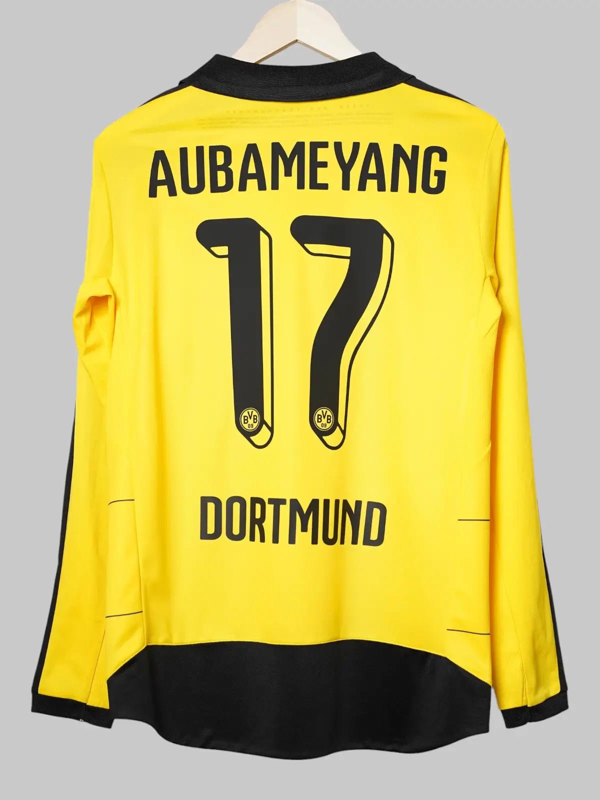 Borussia Dortmund Home Shirt 2015/16 L/S Aubameyang 17 (S)