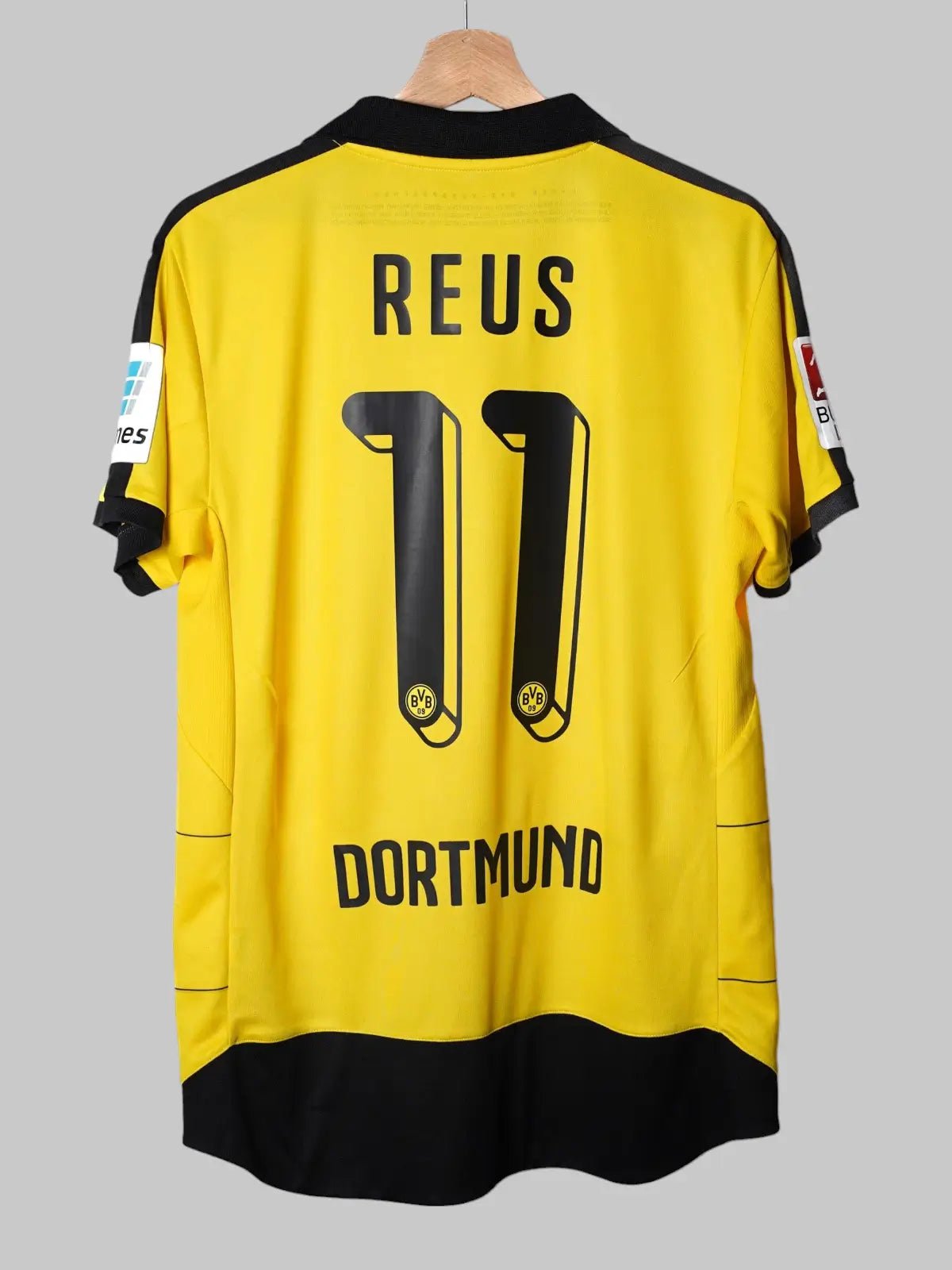 Borussia Dortmund Home Shirt 2015/16 Reus 11 (M)