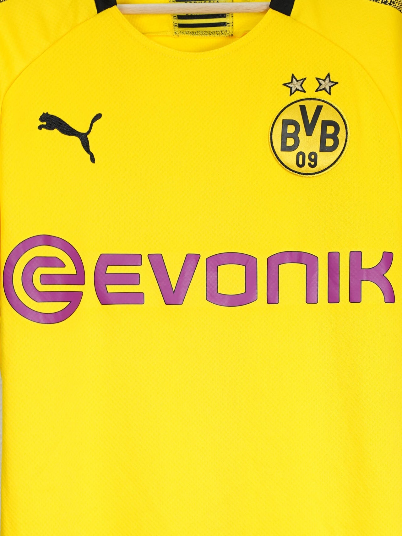 Borussia Dortmund Home Shirt 2019/20 Haaland 17 (M)