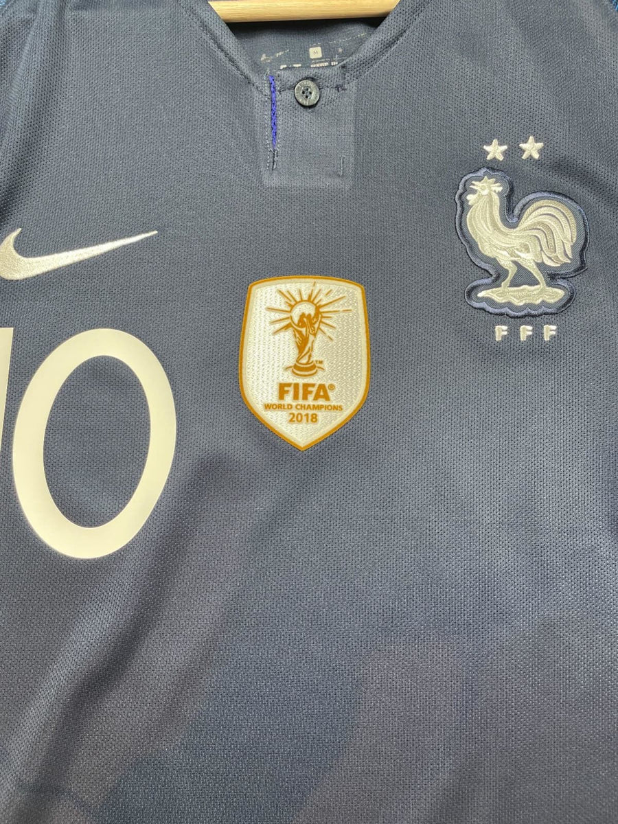2018/19 France Mbappe #10 Home Shirt (M)