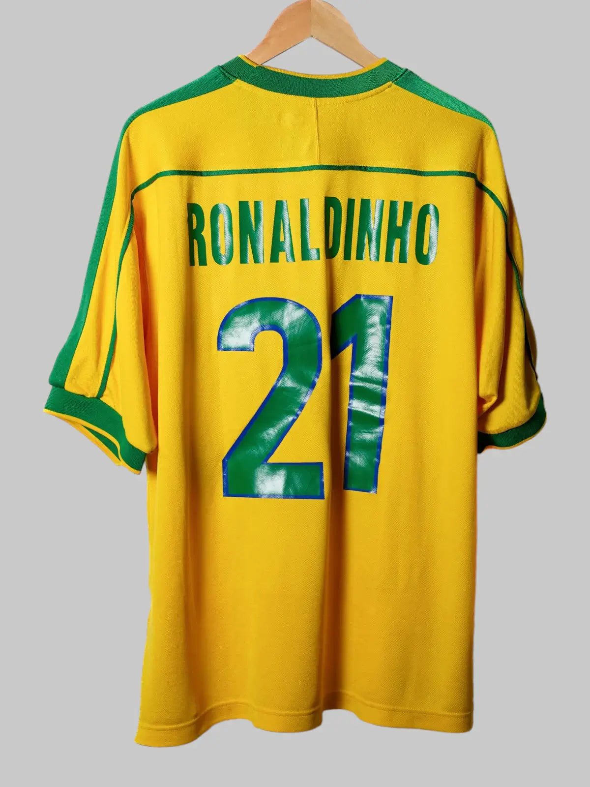 Brazil 1998/99 Home Shirt Ronaldinho 21 (XL)