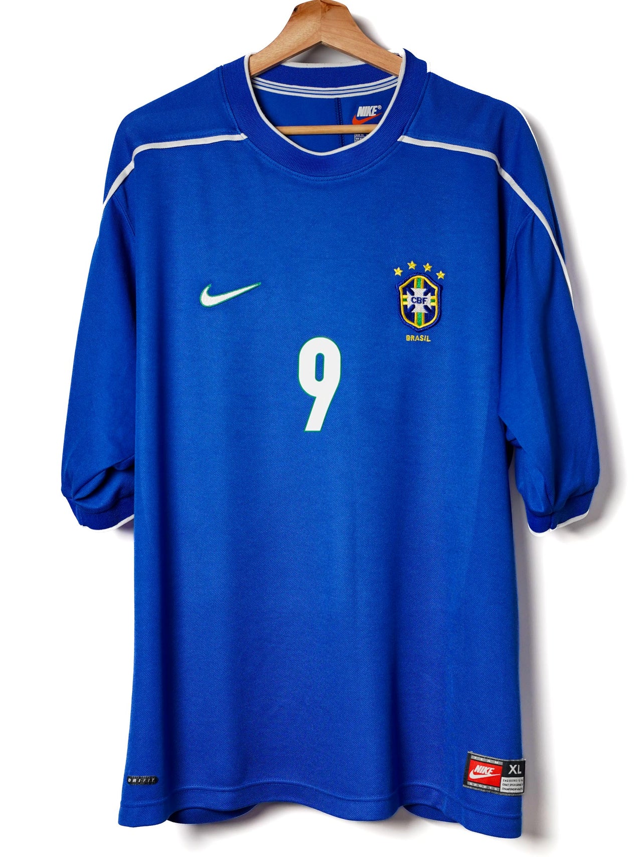 Brazil Away Shirt 1998/99 Ronaldo 9 (XL)