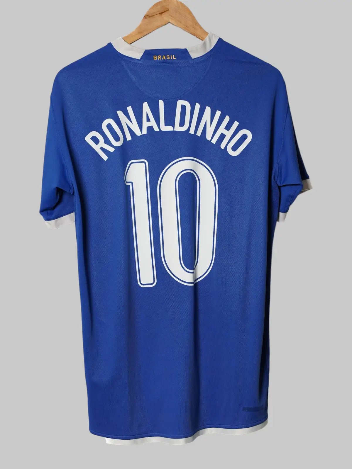 Brazil Away Shirt 2006/7 Ronaldinho 10 (M)