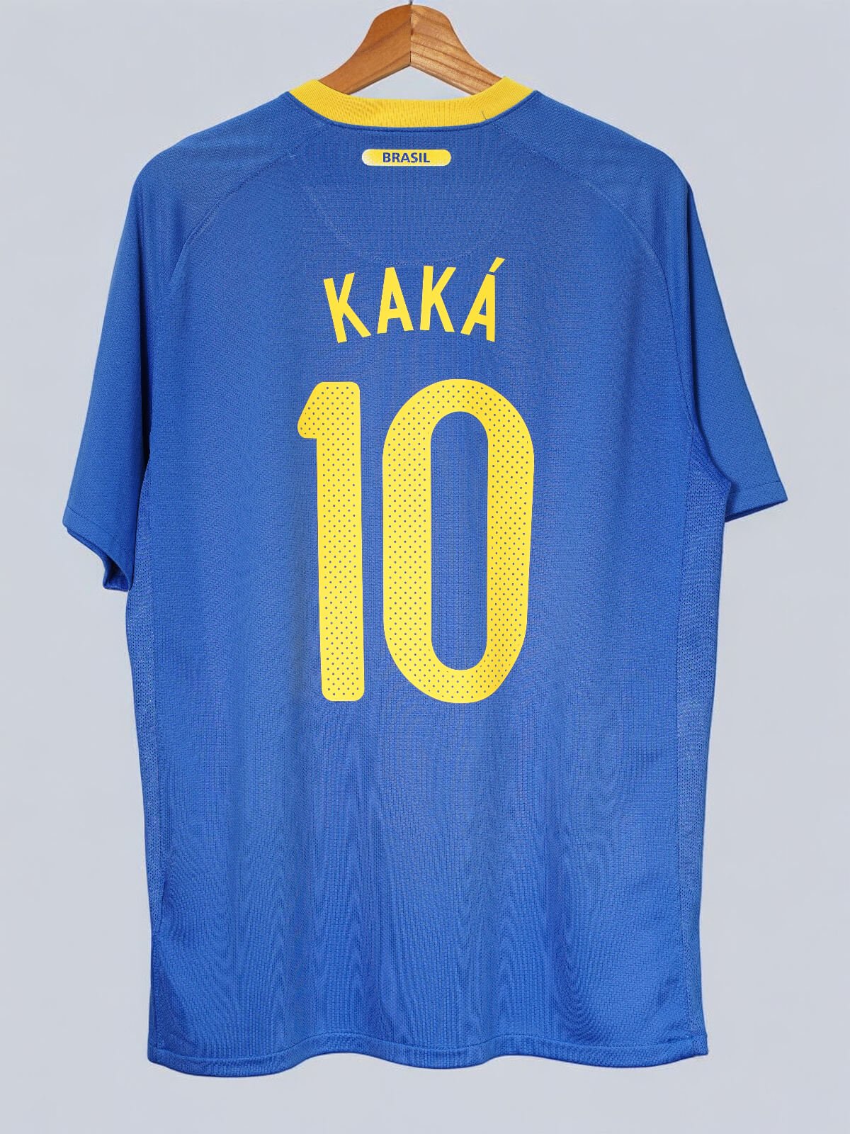 Brazil Away Shirt 2010/11 Kaka 10 (L)
