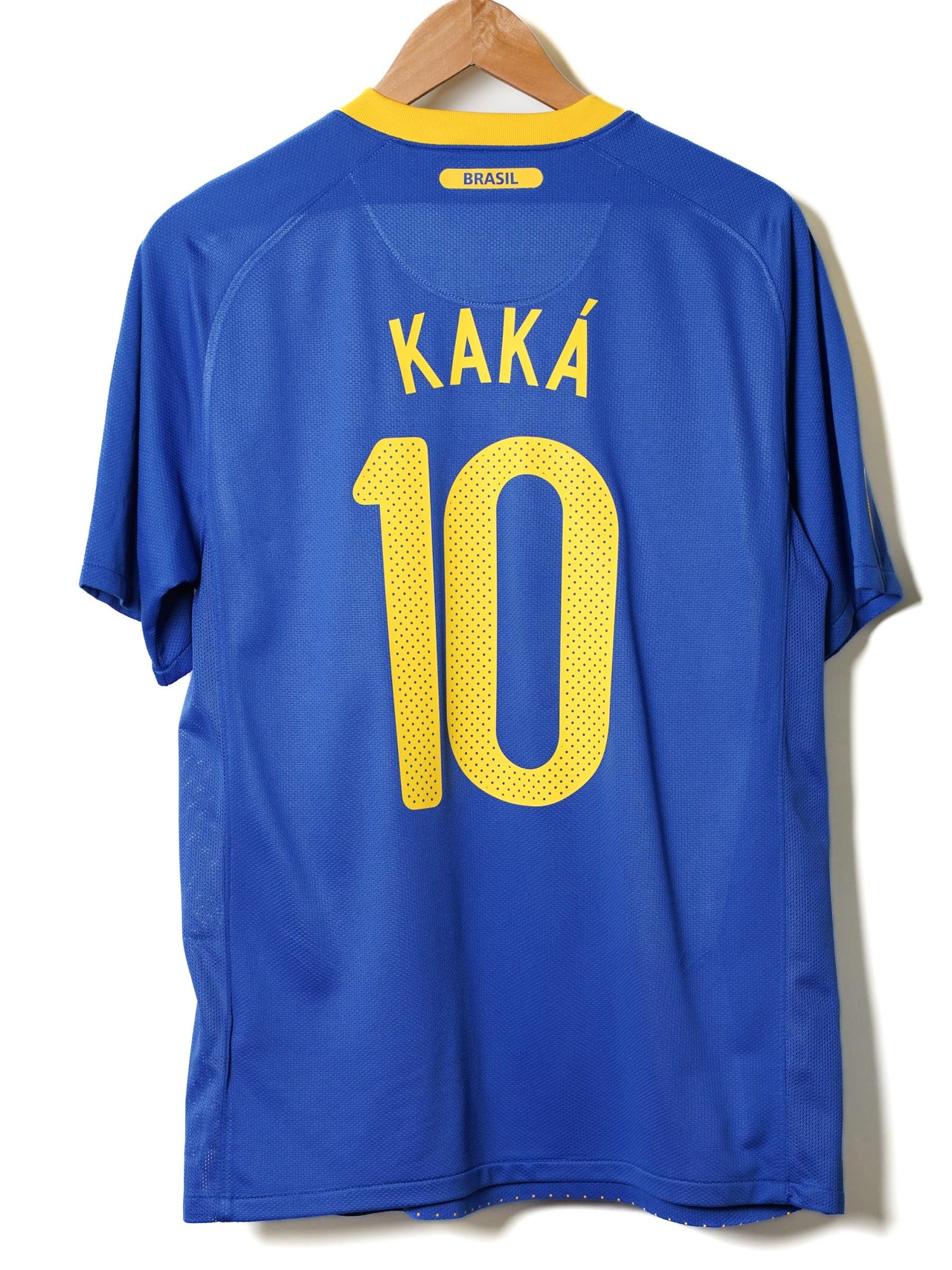 Brazil Away Shirt 2010/11 Kaka #10 (M)