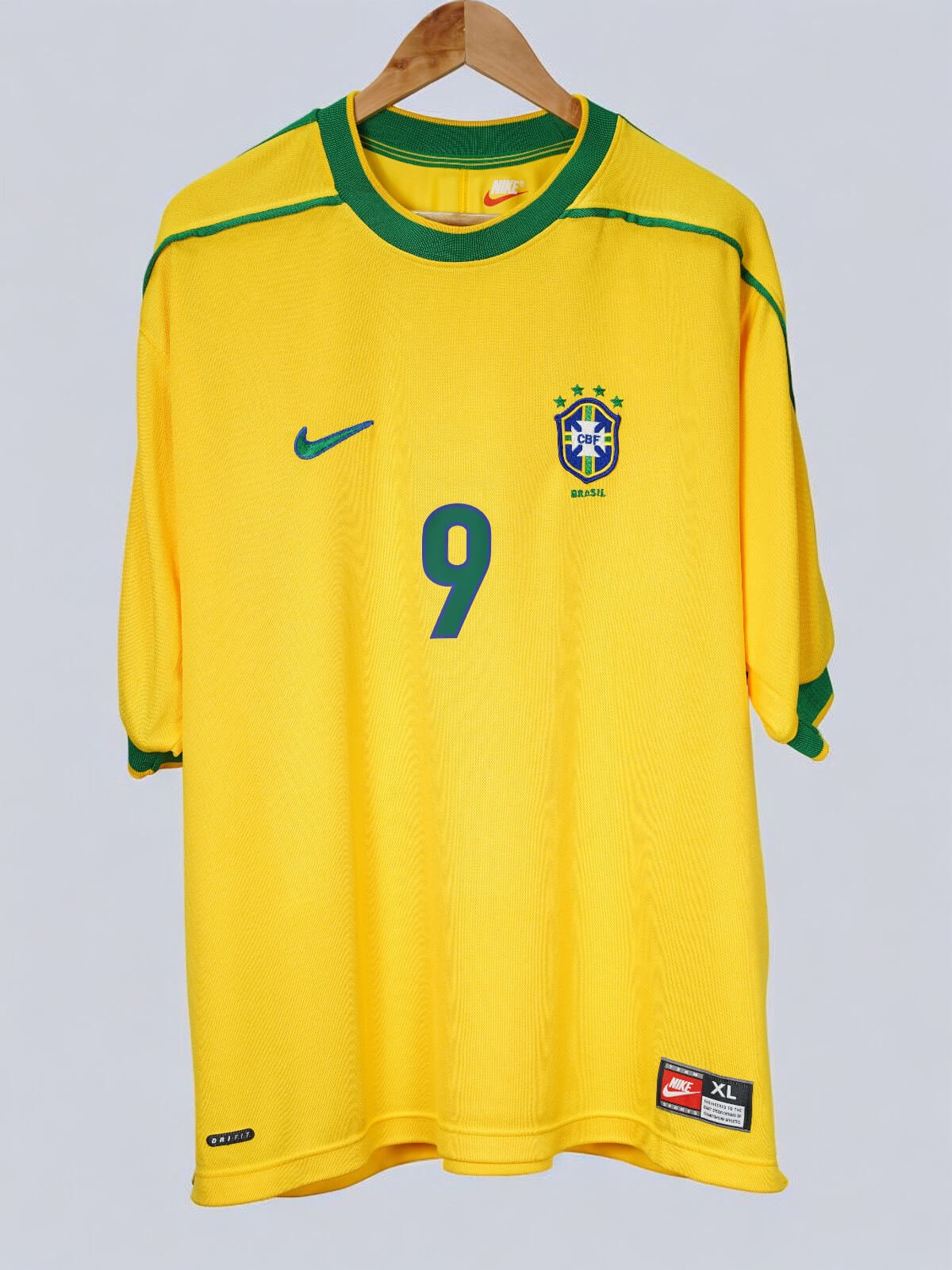 1998/99 Brazil Ronaldo #9 Home Shirt (XL) Nike – First11