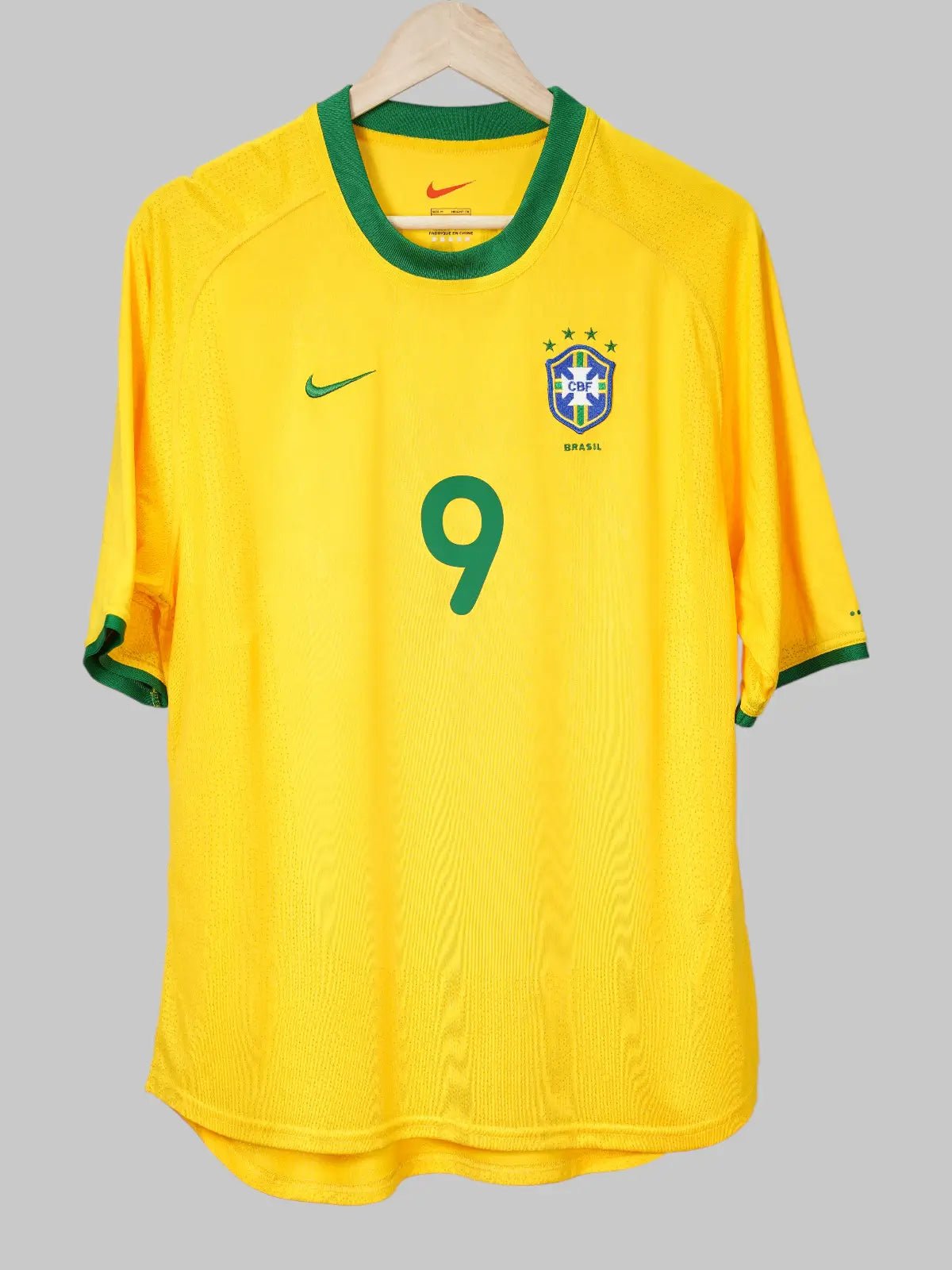 2000-02 Brazil Ronaldo #9 Home Shirt (M) Nike | First11