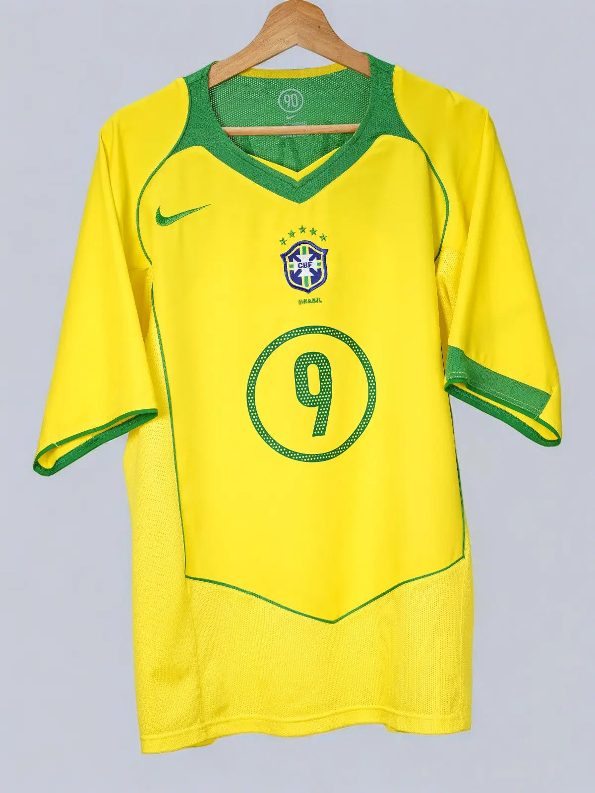 Brazil Home Shirt 2004/5 Ronaldo 9 (L)