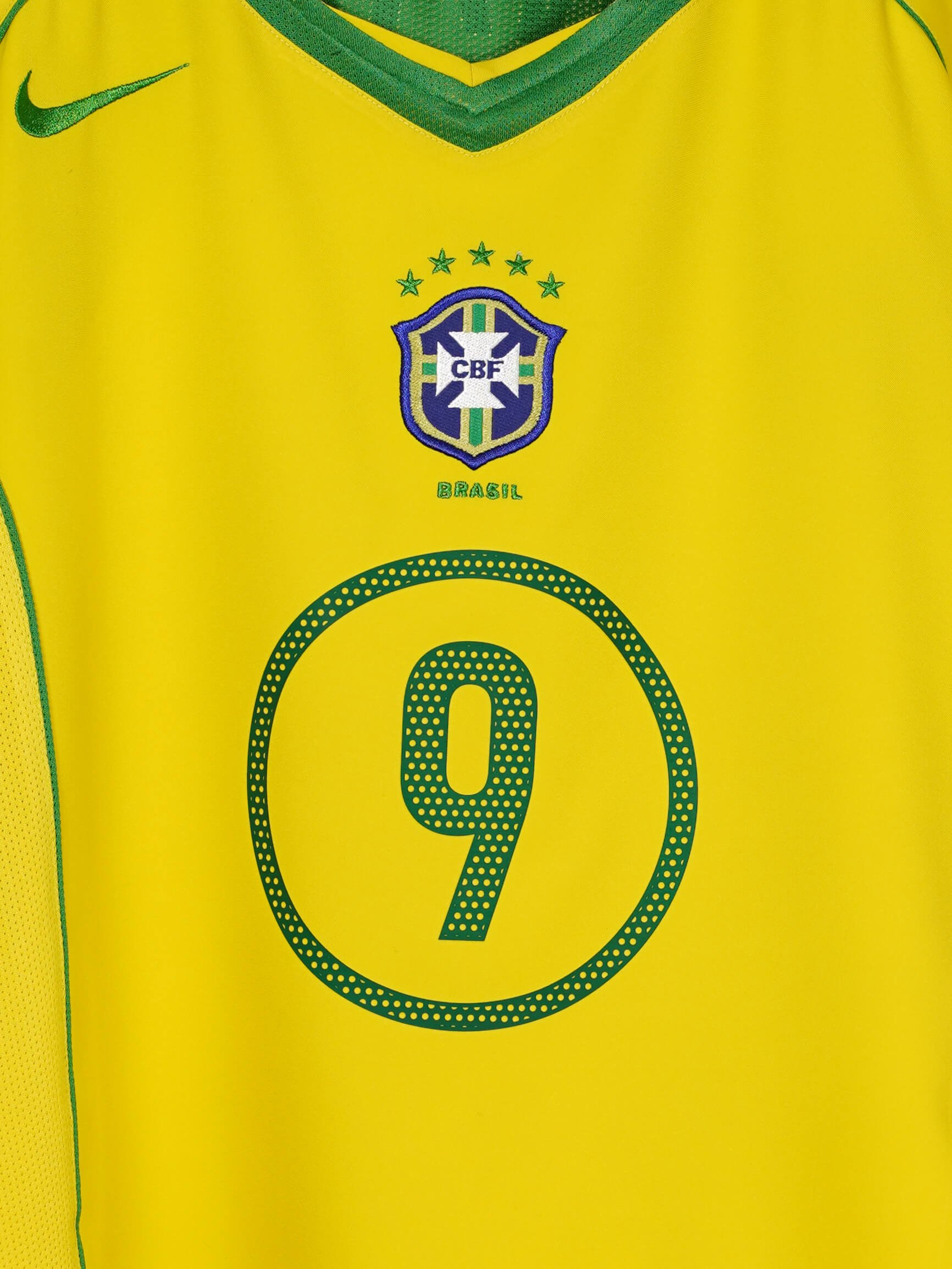2004/05 Brazil Ronaldo #9 Home Shirt (L) Nike | First11