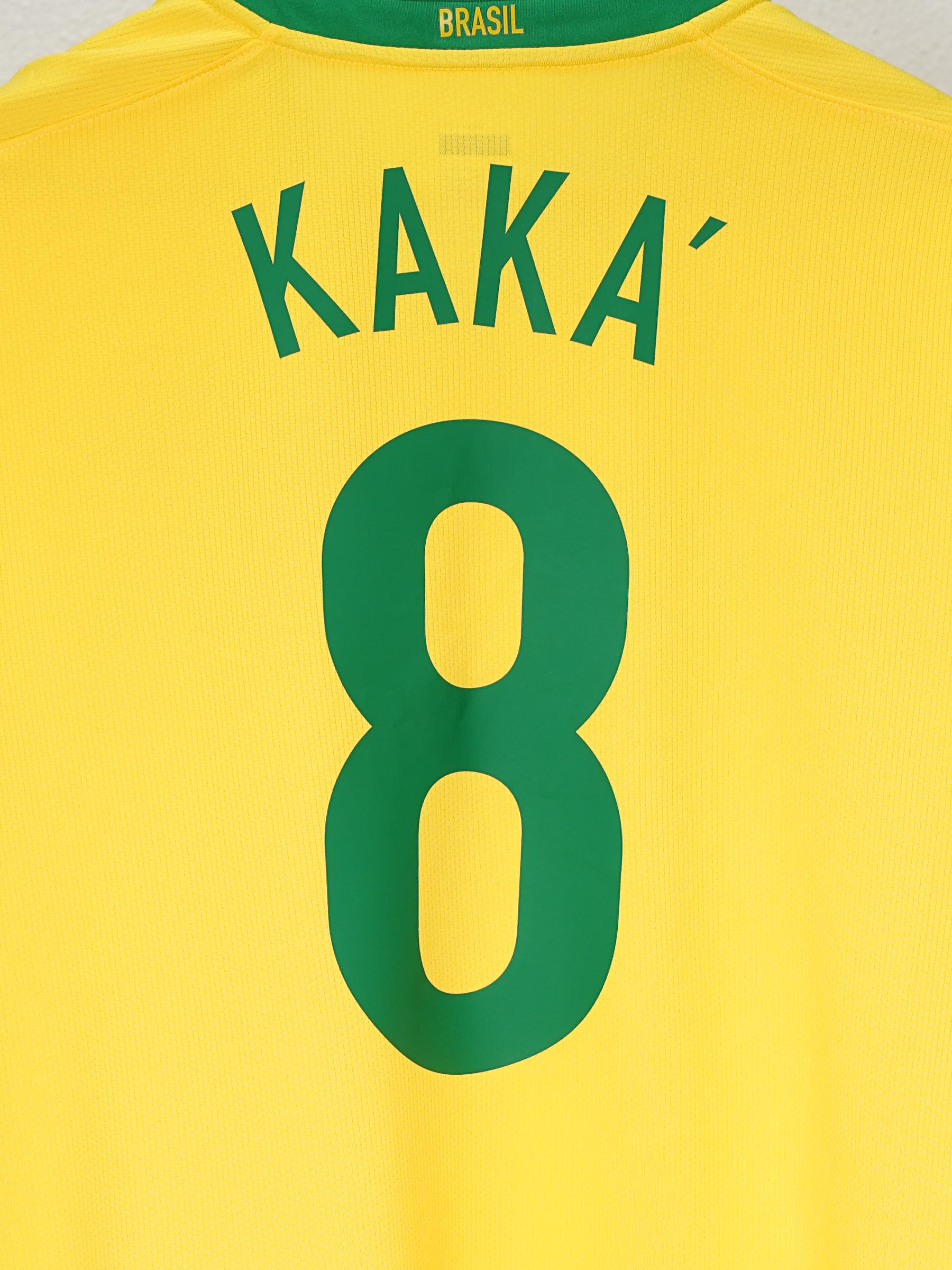 2008-10 Brazil Kaka #8 Home Shirt (L) Nike | First11