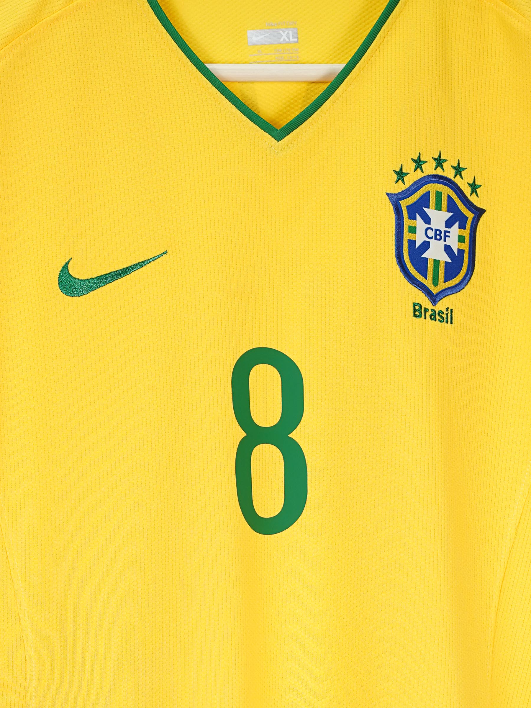 2008/10 Brazil Kaka #8 Home Shirt (XL) Nike – First11