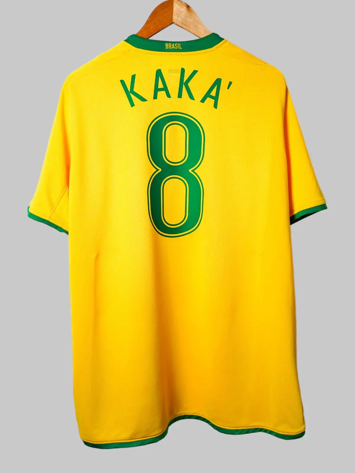 Brazil Home Shirt 2008/9 Kaka 8 (L)