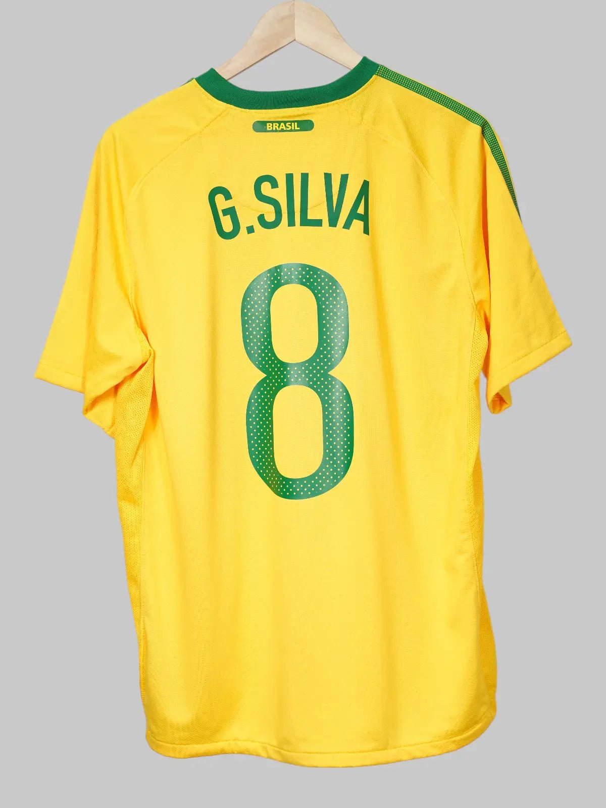 Brazil Home Shirt 2010/11 G.Silva 8 (L)