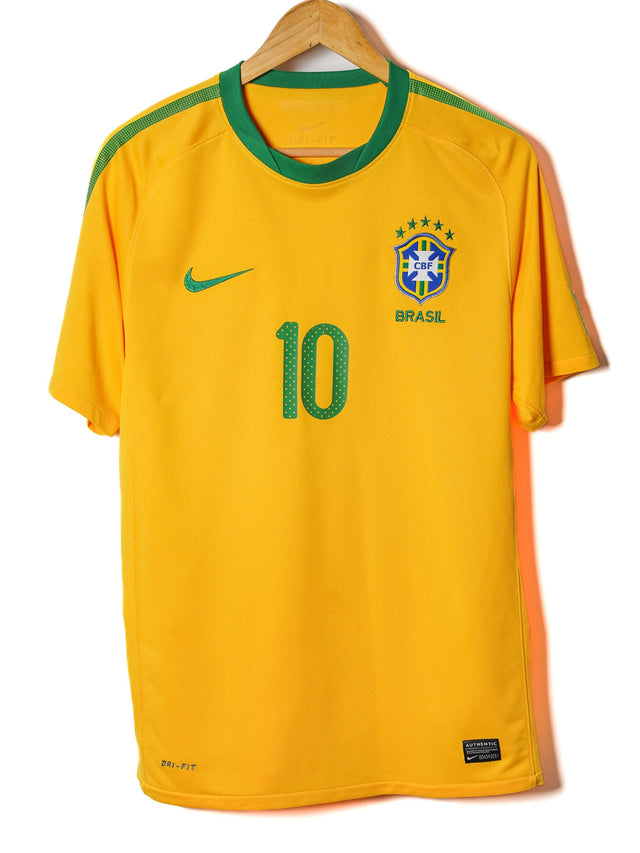 Brazil Home Shirt 2010/11 Kaka 10 (L)