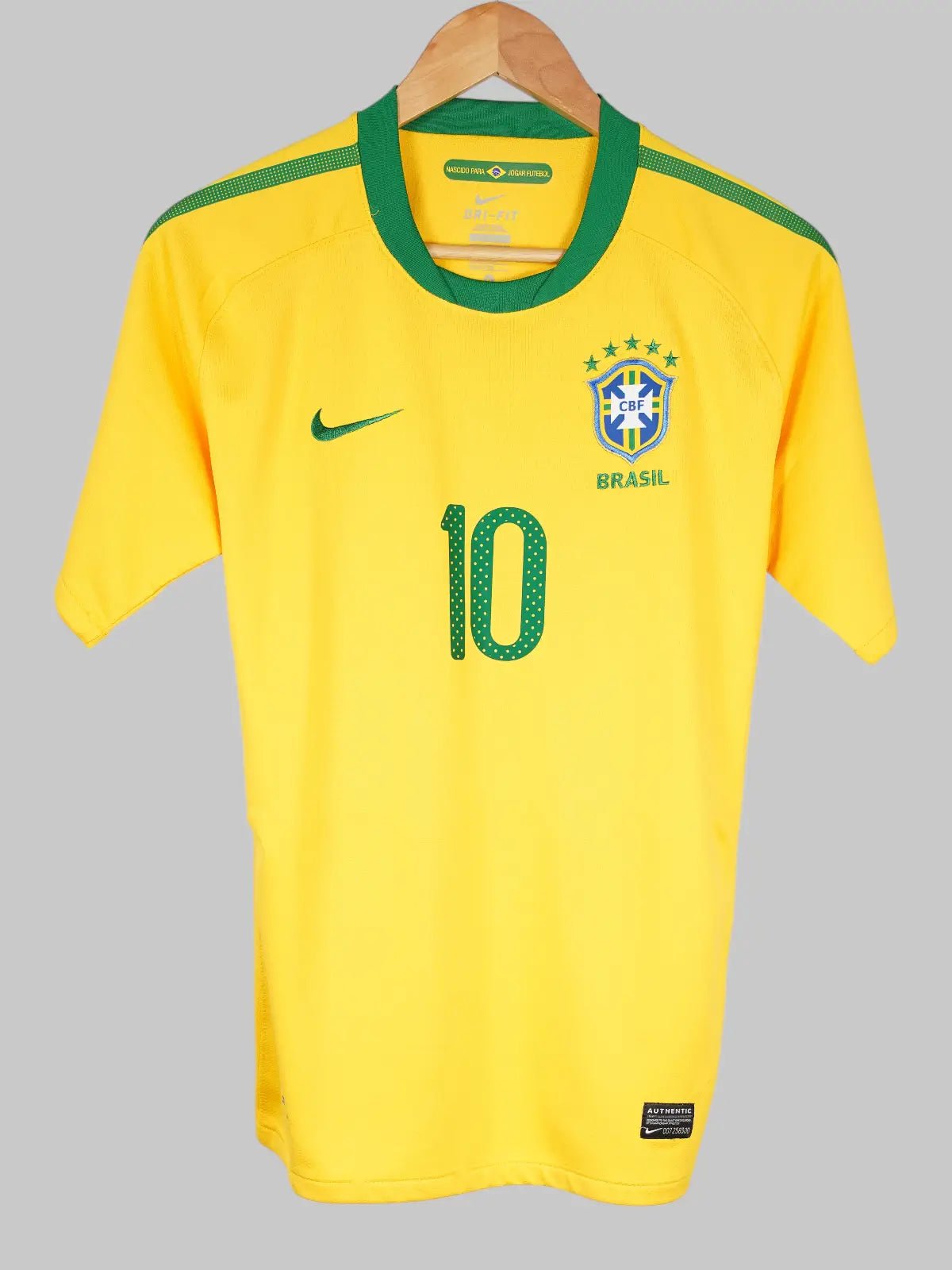 Brazil Home Shirt 2010/11 Kaka 10 (XL Kids)
