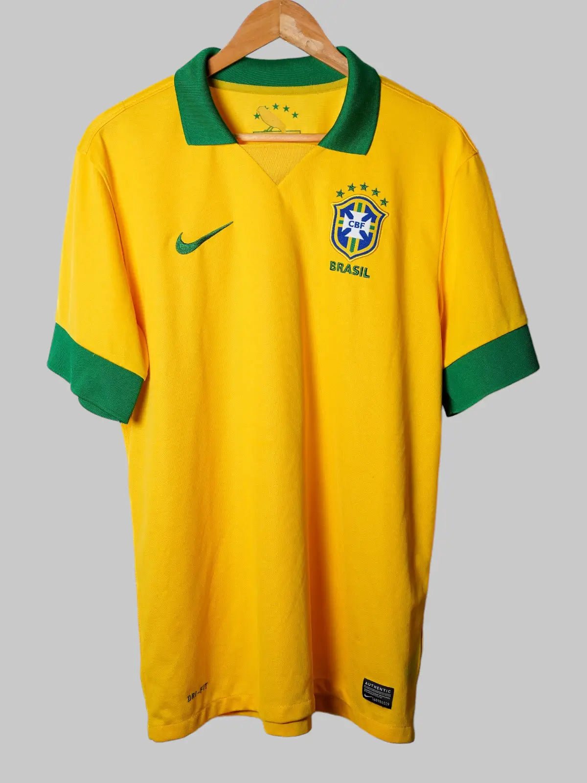 Brazil Home Shirt 2013/14 10 (L)