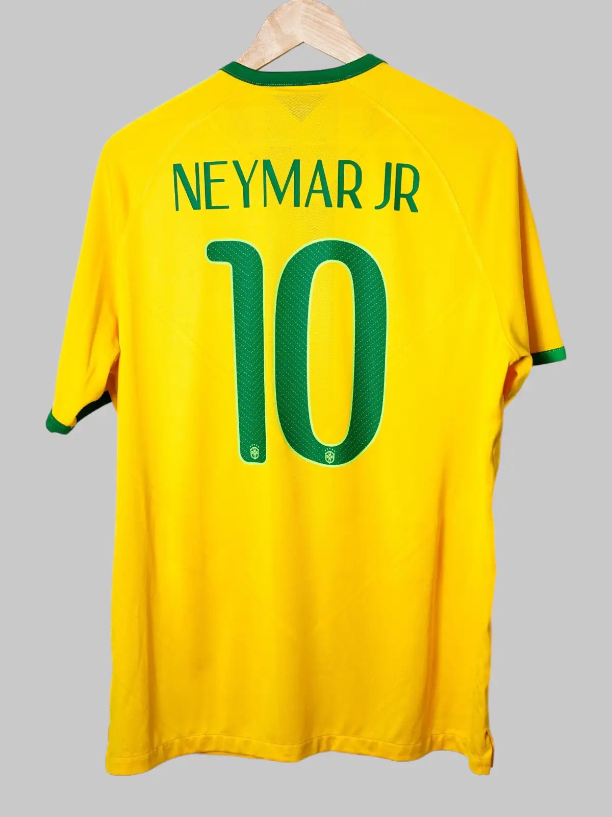 Brazil Home Shirt Player Issue 2014/15 Neymar Jr 10 (XL)