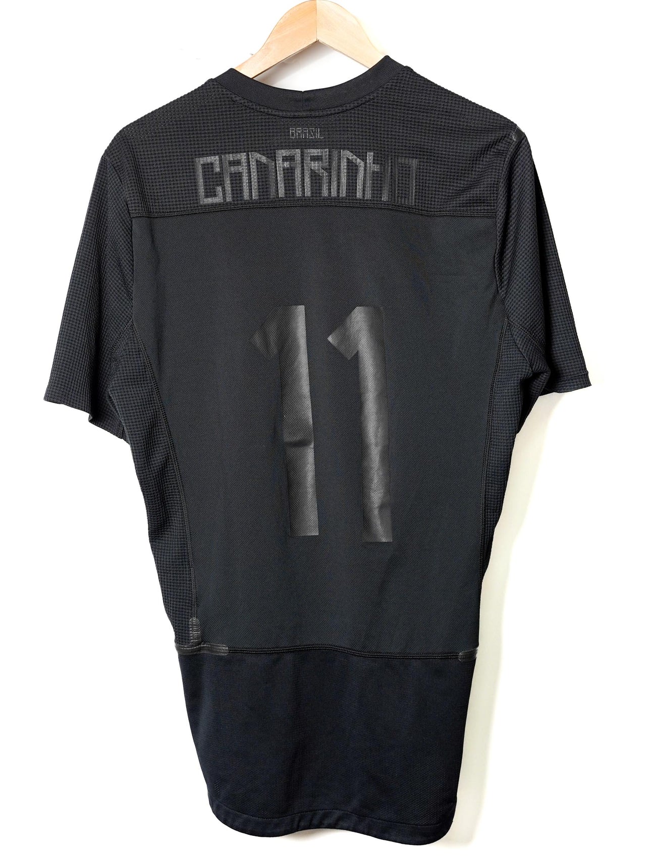 Brazil Limited Edition Training Shirt 2011/12 11 (XL)