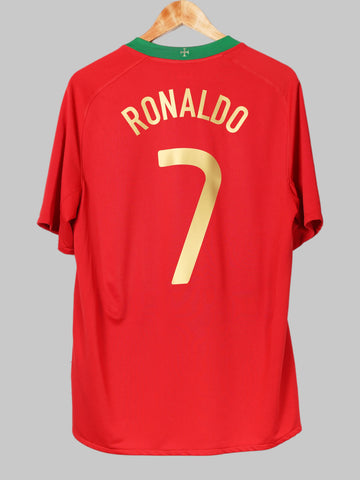 2008/09 Portugal Ronaldo #7 Home Shirt (M)