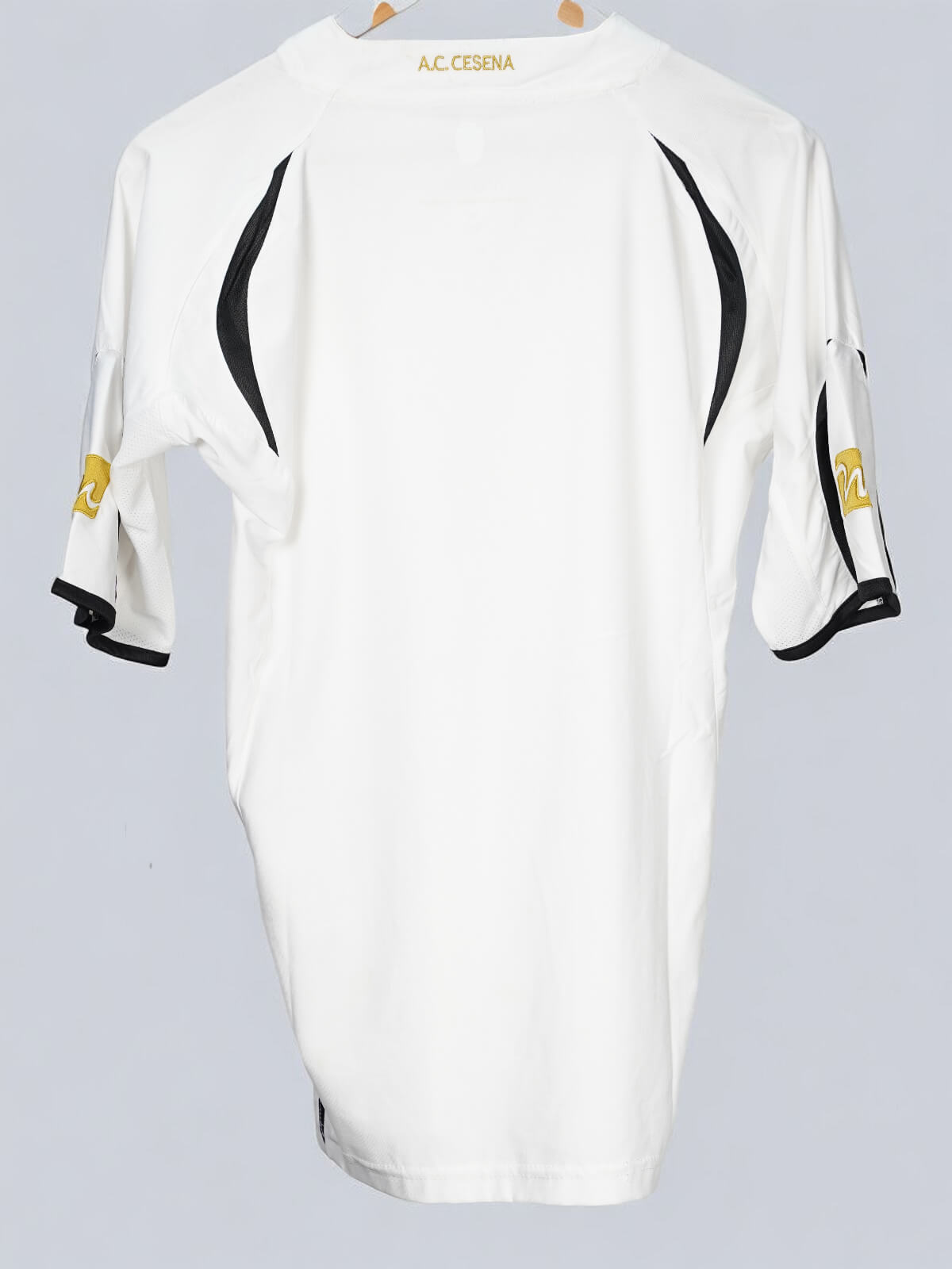 Cesena Calcio Away Shirt BNWT 2007/8 (M)