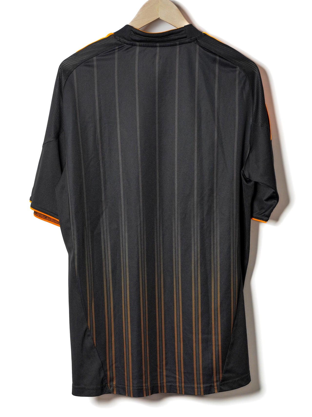 Chelsea Away Shirt 2010/11 (L)