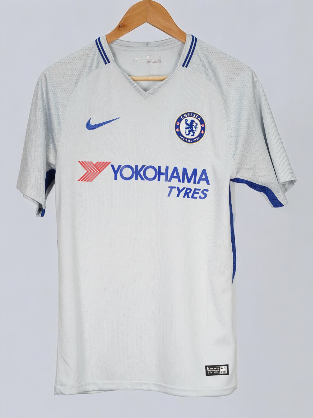 Chelsea Away Shirt 2017/18 (S)
