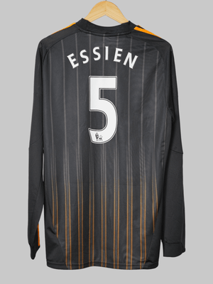 Chelsea Away Shirt L/S 2010/11 Essien 5 (L)
