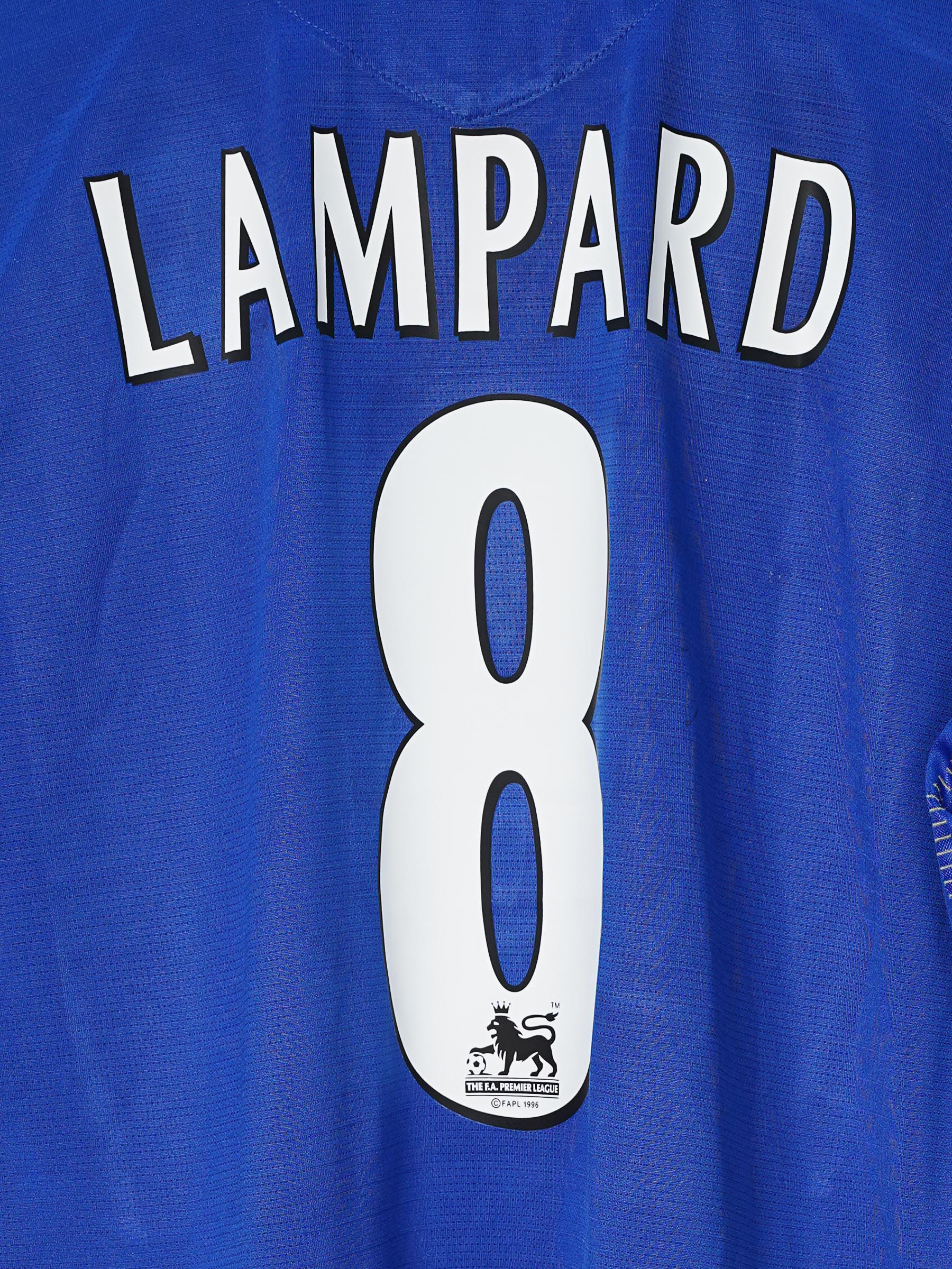 2005/06 Chelsea Lampard #8 Home Shirt (S) Umbro | First11