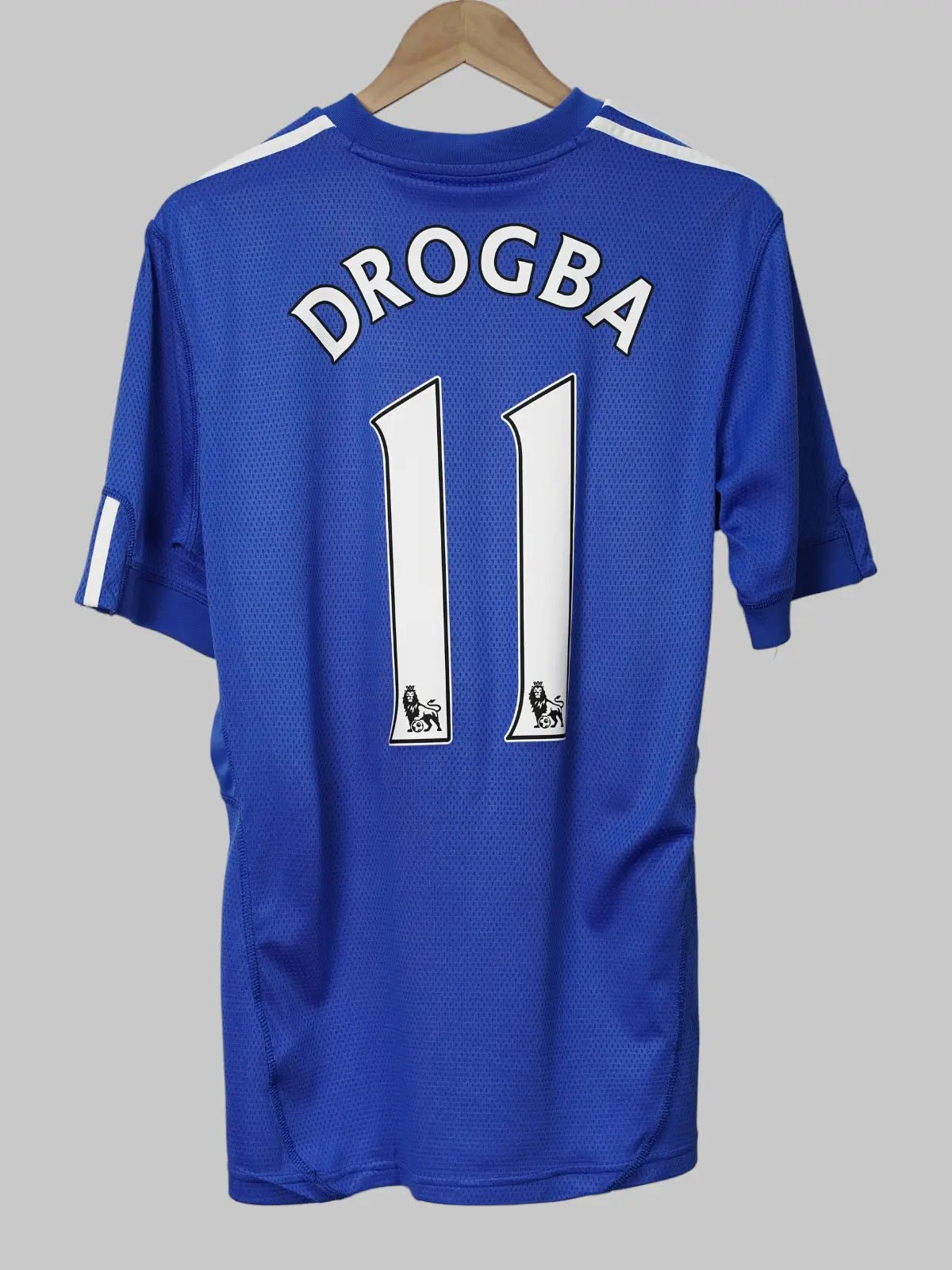 Chelsea Home Shirt 2009/10 Drogba 11 (M)