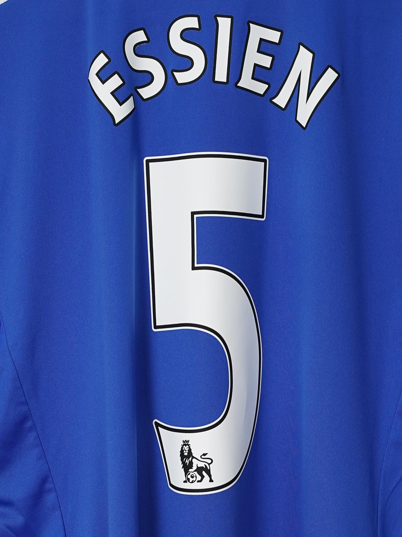 Chelsea Home Shirt 2011/12 Essien 5 (XL)