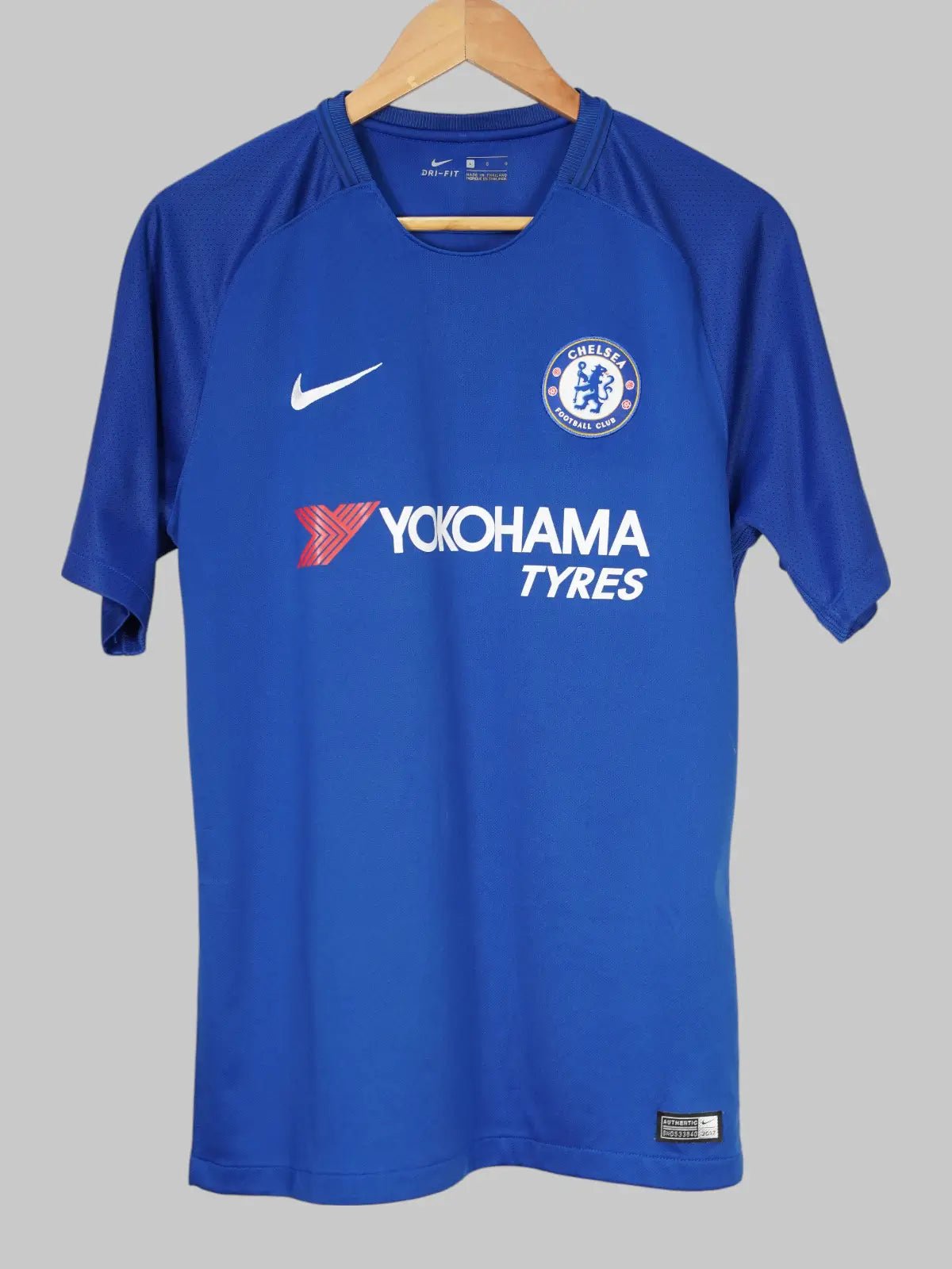 Chelsea Home Shirt 2017/18 Hazard 10 (L)