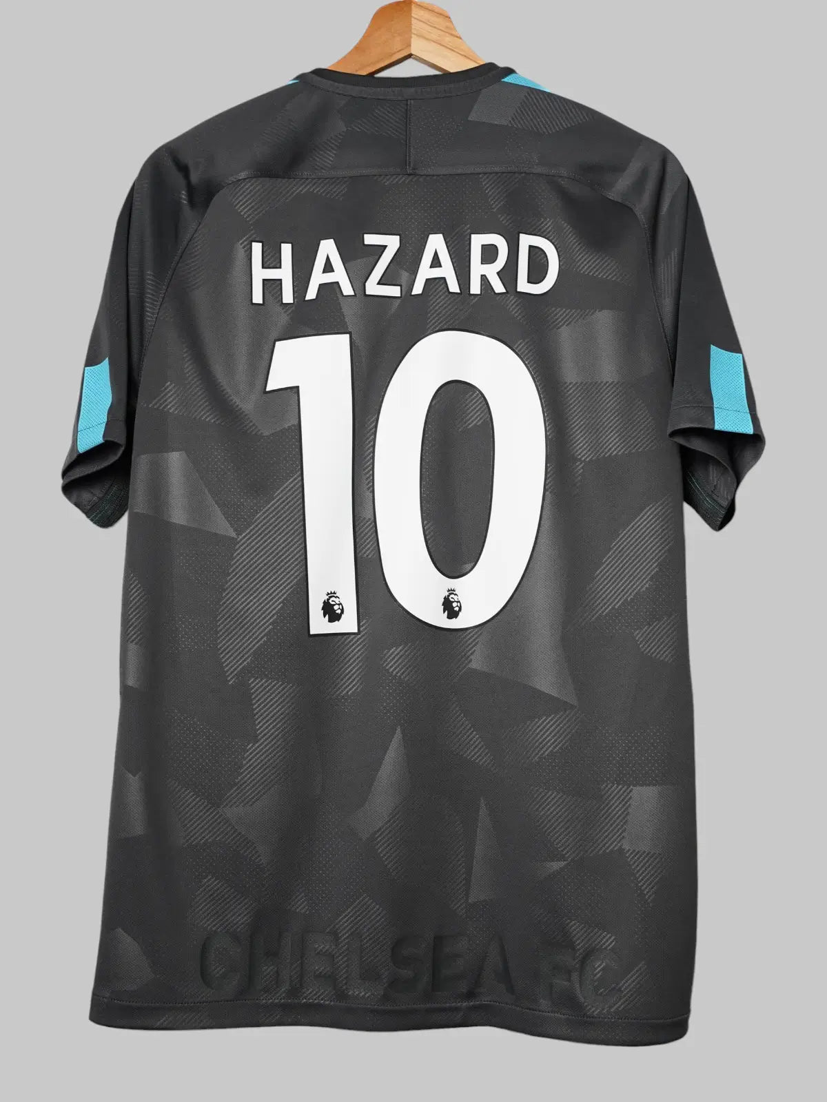 Chelsea Third Shirt 2017/18 Hazard 10 (M)