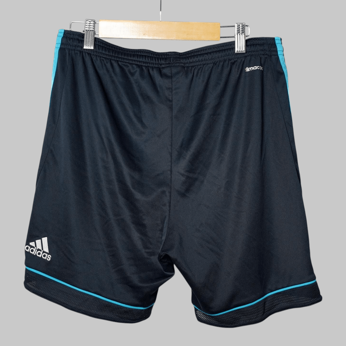 Vintage ERIMA Fußball / SPORTS Silky Shorts Blau UK Größe L 425 P Vintage ERIMA Fußball / SPORTS Silky Shorts Blau UK Größe L 425 P