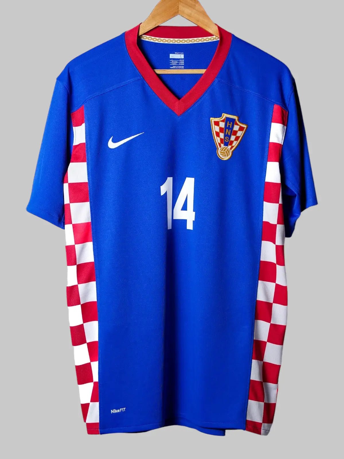 Croatia Away Shirt 2008/9 Modric 14 BNWT (L)
