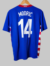 Croatia Home Shirt 2007/9 Modric 14 (M)