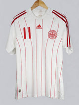 Denmark Away Shirt 2008/9 Bendtner 11 (M)