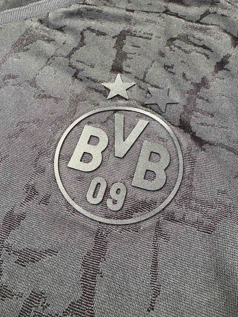 Dortmund Fourth Shirt 2022/23 Bellingham 22 + Box (L)