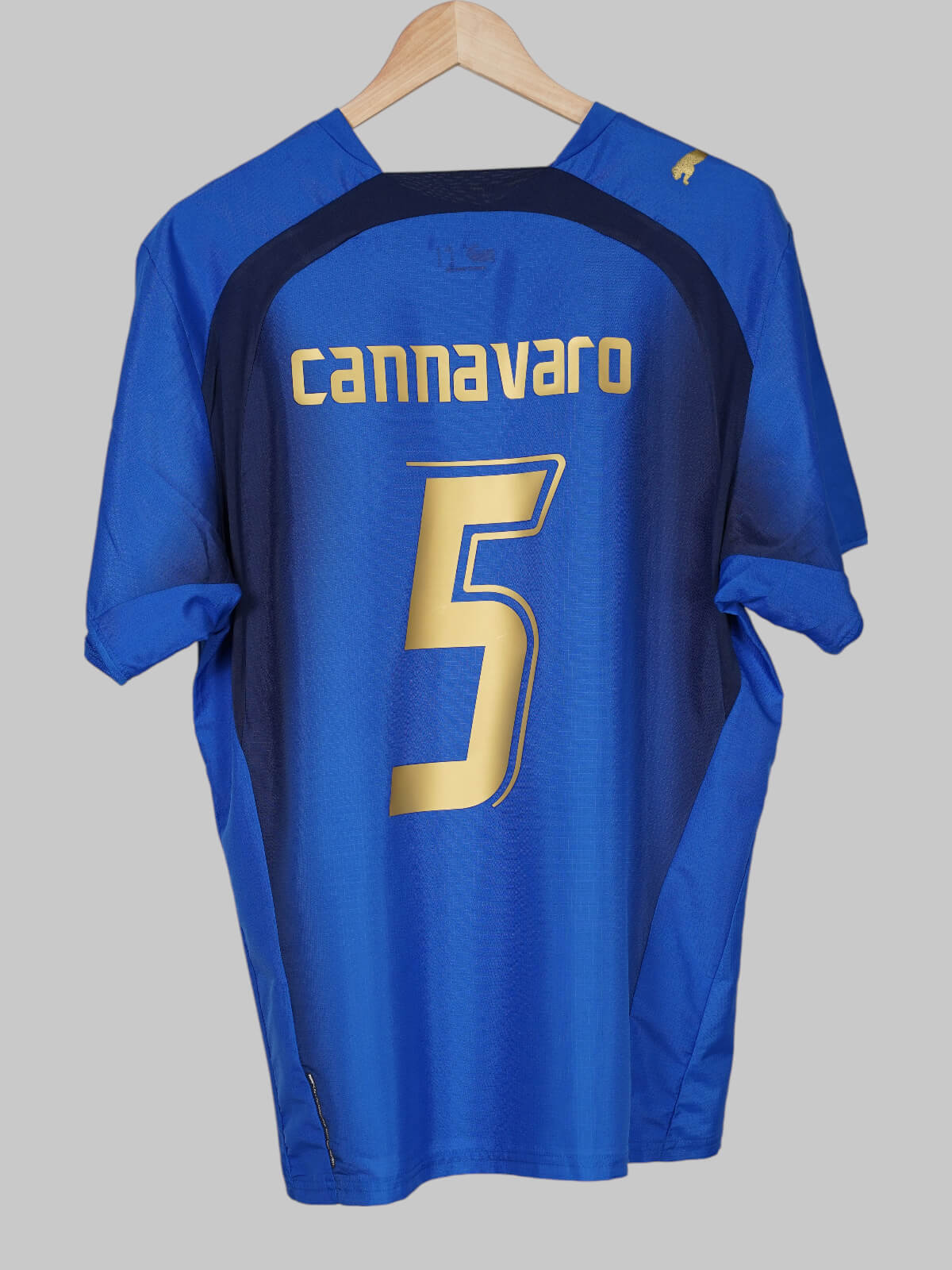 Italy Home Shirt 2006/7 Cannavaro #5 (L)
