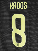 2022/23 Real Madrid Kroos #8 Maillot Third (M) Adidas