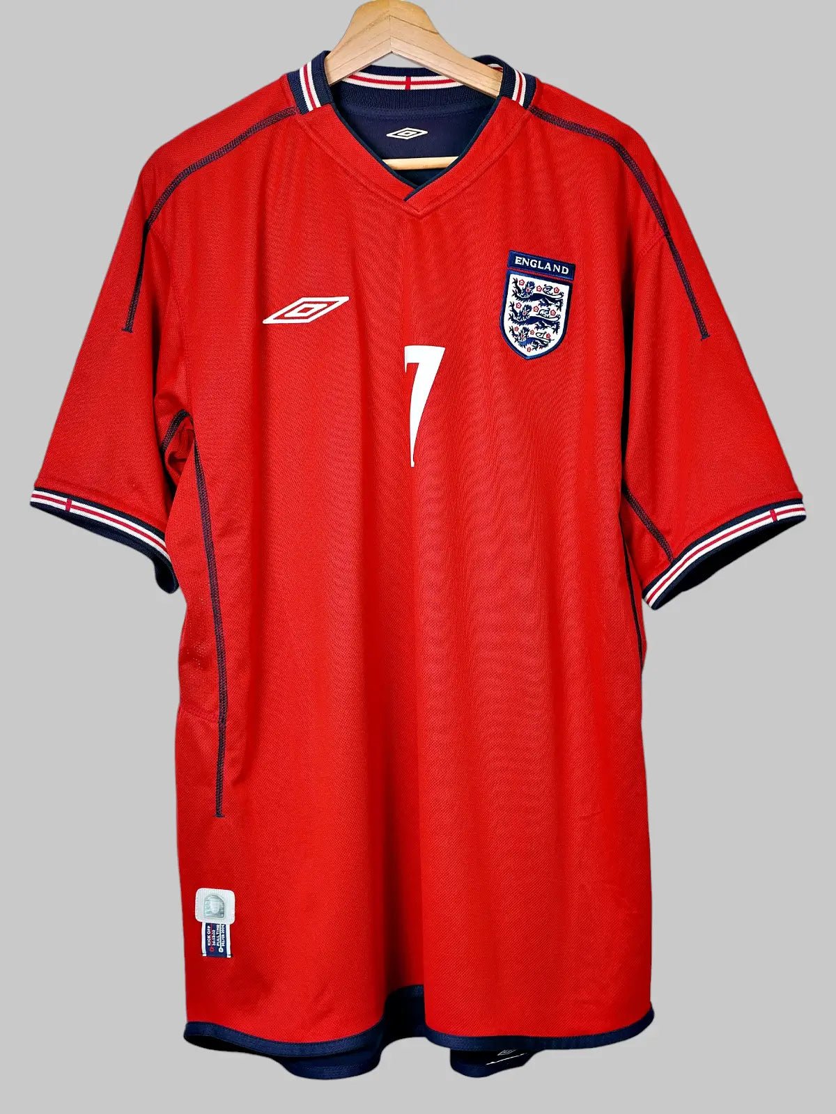2002/03 England Beckham #7 Away Shirt (XL) Umbro | First11