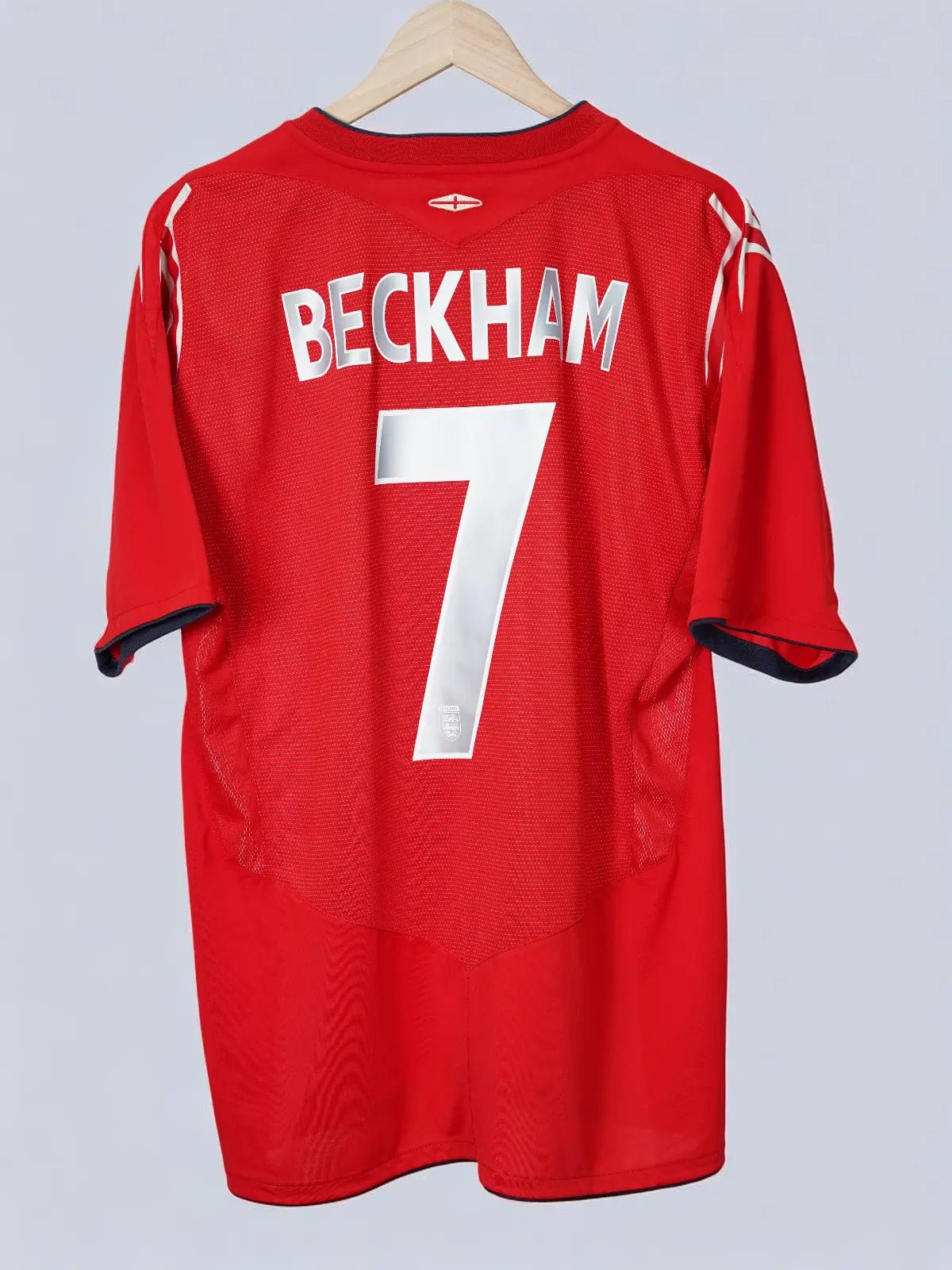 England Away Shirt 2004/5 Beckham 7 (XL)
