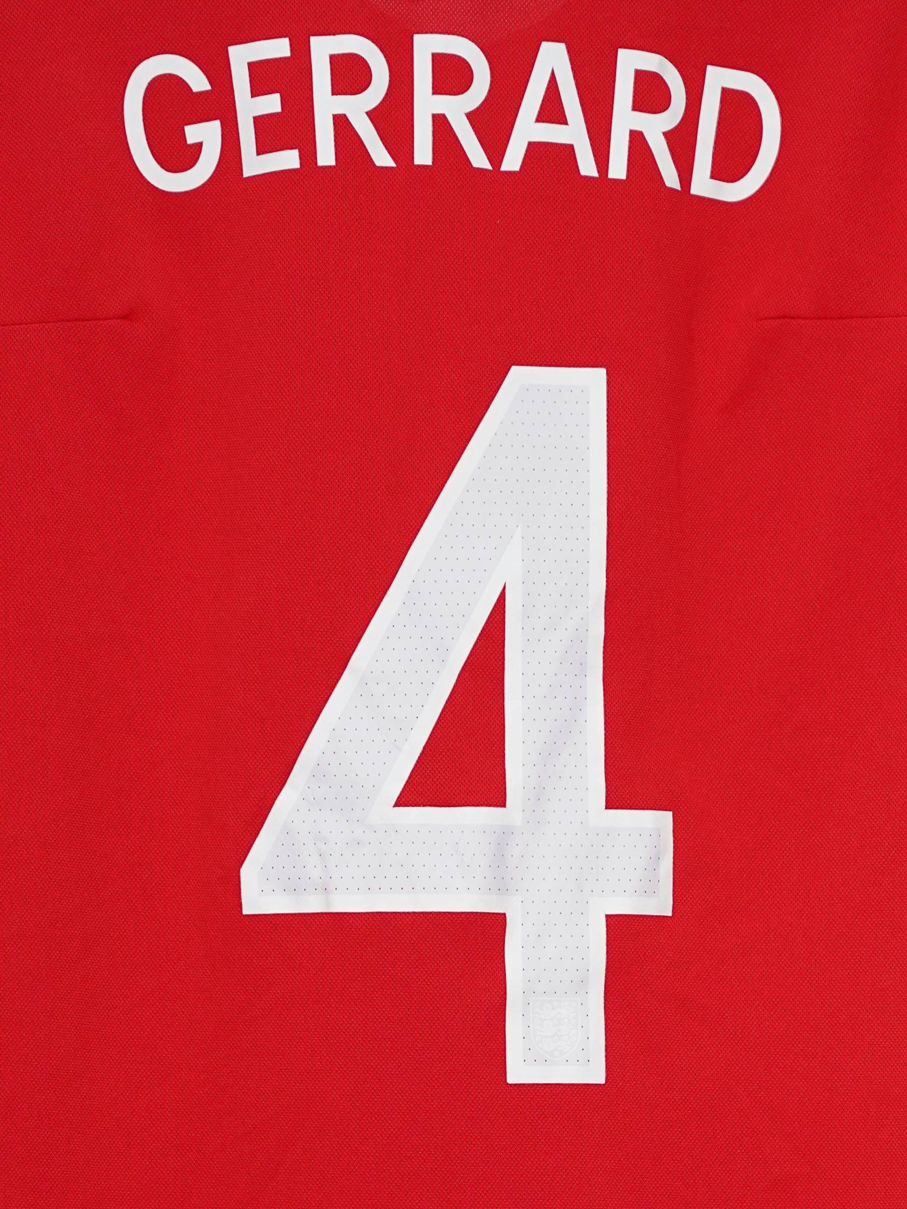 England Away Shirt 2010/11 Gerrard 4 (L)