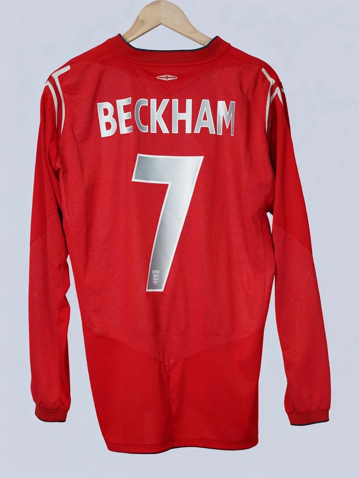 England Away Shirt L/S 2004/5 Beckham 7 (XL)