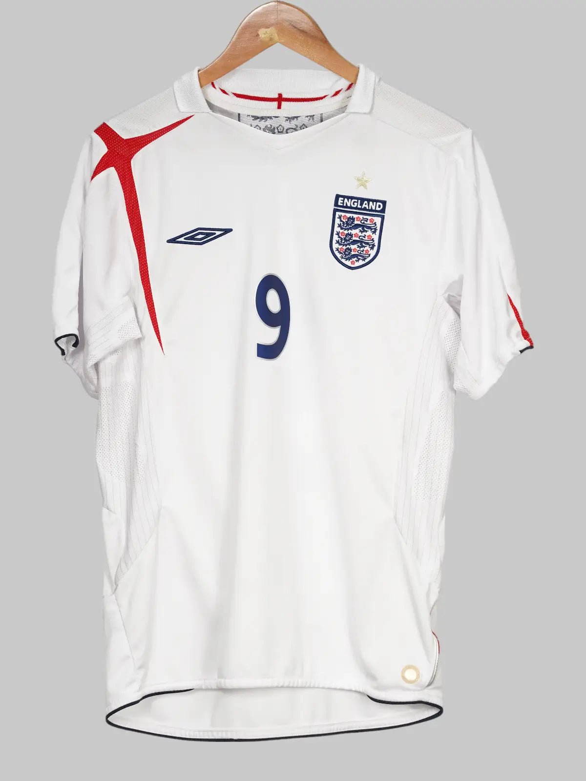 England Home Shirt 2005 - 2007 Rooney 9 (M)