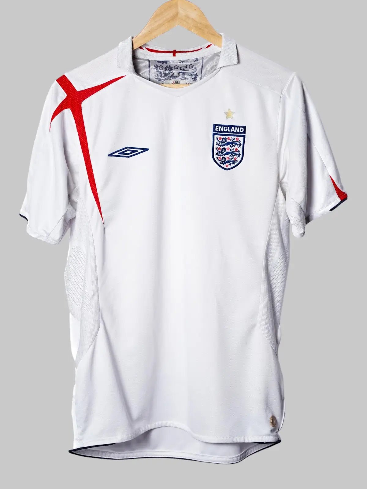 England Home Shirt 2006/7 (S)