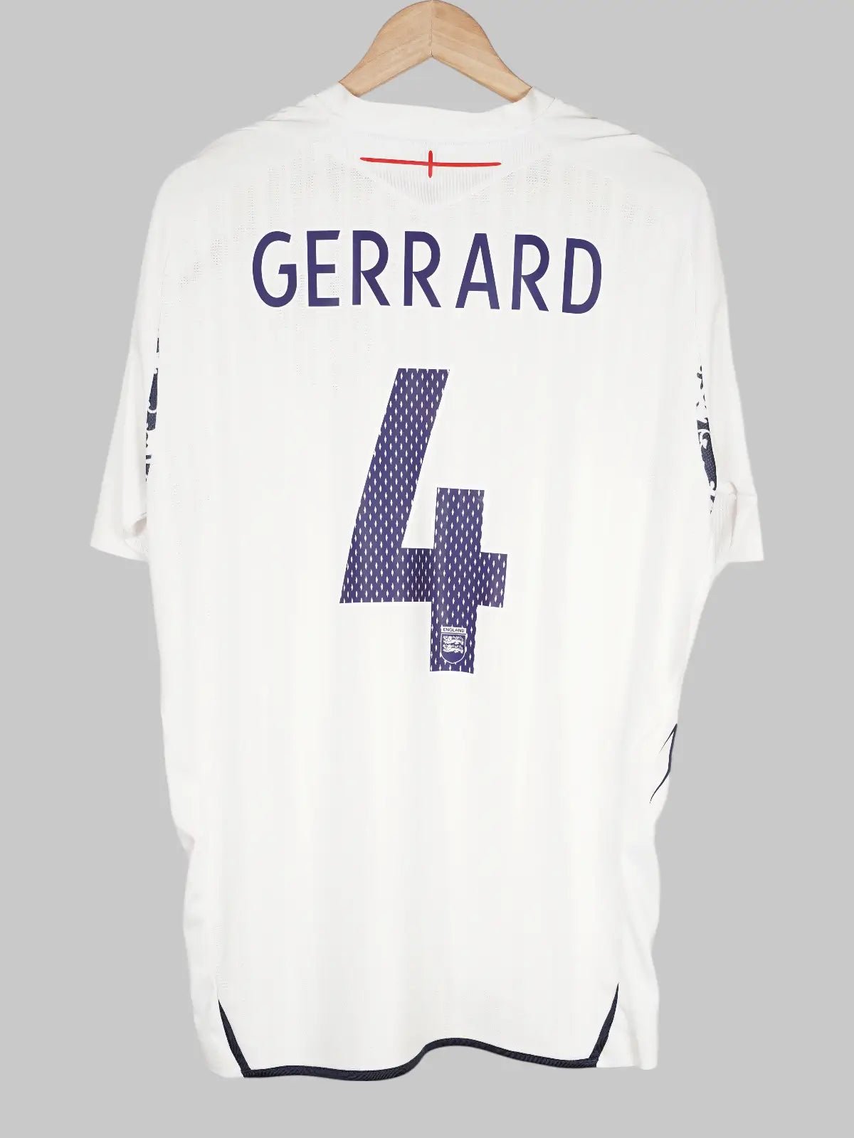 England Home Shirt 2007/9 Gerrard 4 (XL)