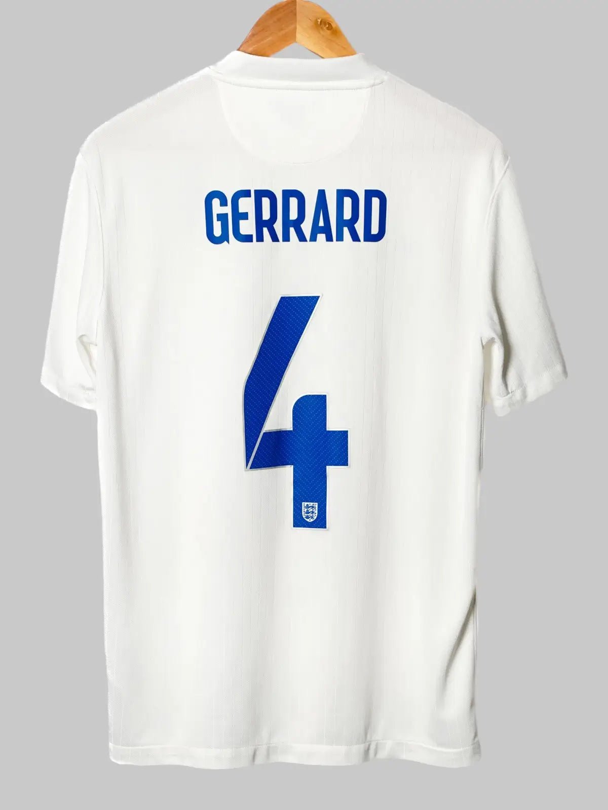 England Home Shirt 2014/15 Gerrard 4 (M)