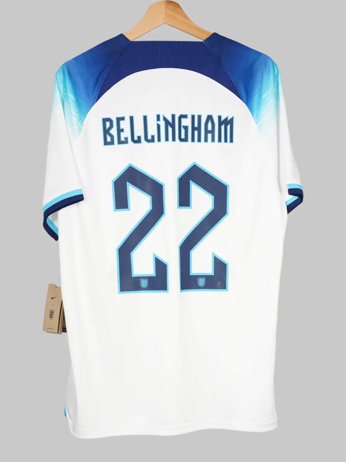 England Home Shirt 2022/23 BNWT Bellingham 22 (L)