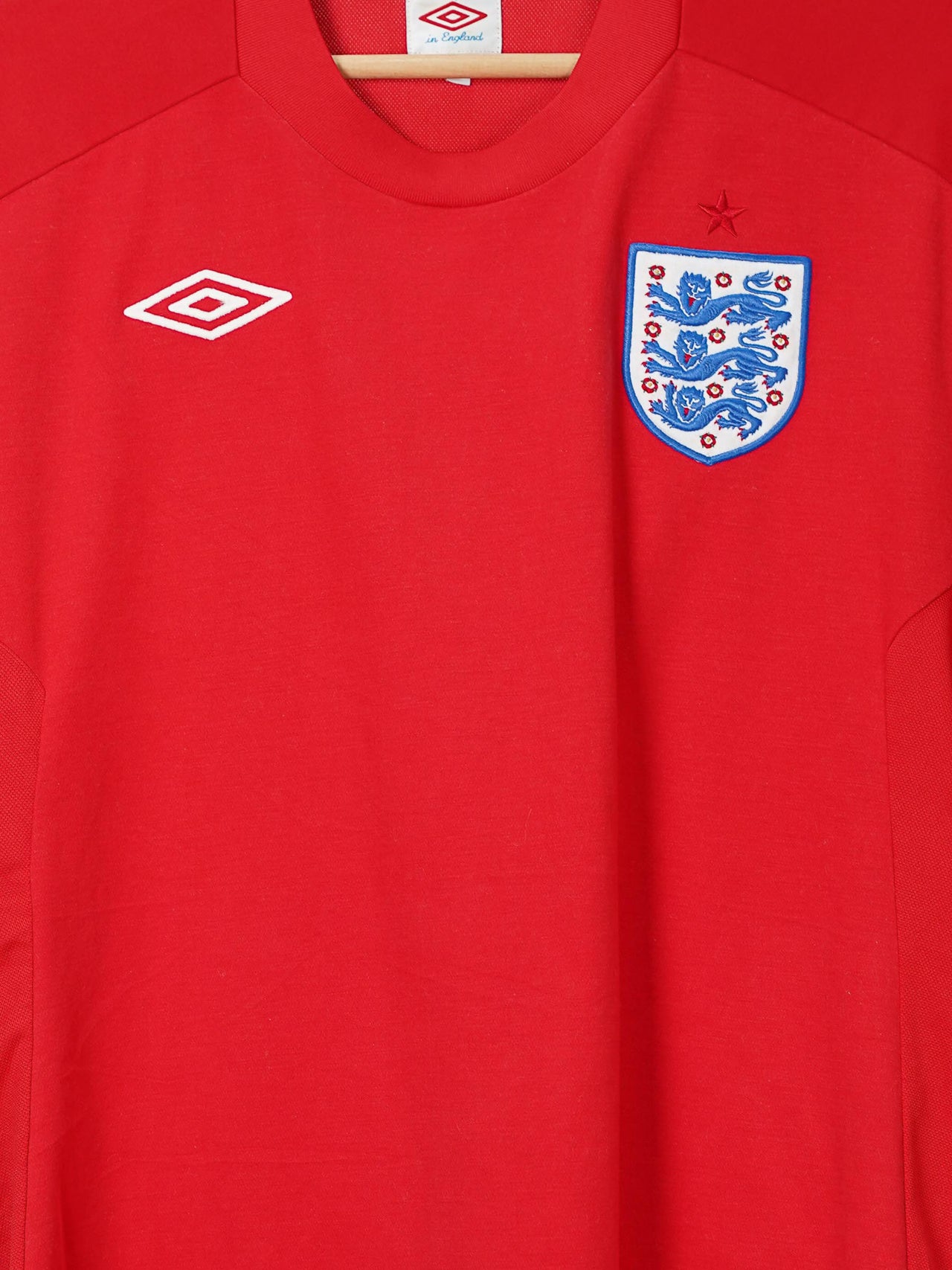 England Training Shirt 2010/11 (L)