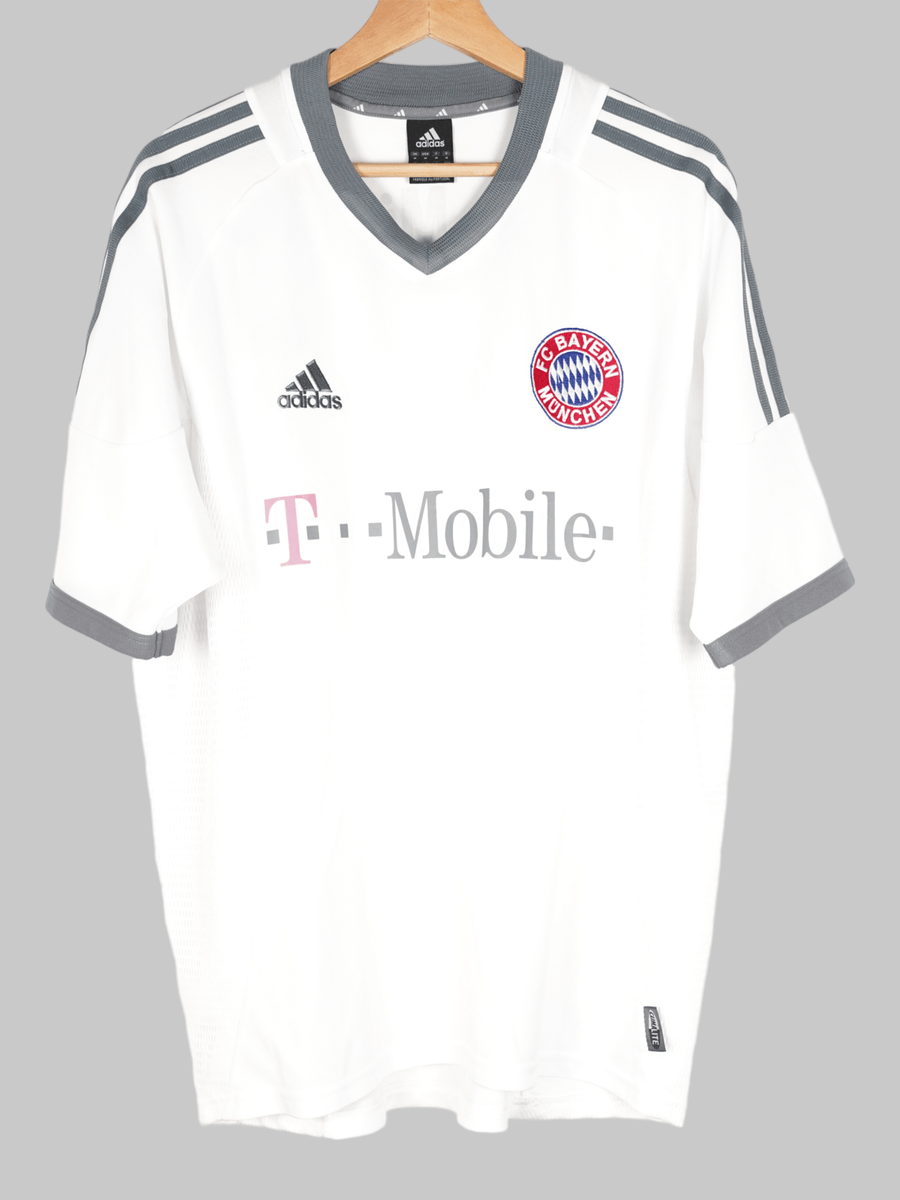 2002/3 Bayern Munich Ballack #13 Away Shirt (M)